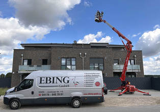 Montage Leiner Q.bus® auf einer Dachterrasse mit eigenem Hubsteiger