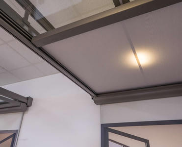 AREA exclusiv - mit Detail-Unterglasmarkise UG350SZ