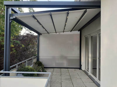 Leiner Pergola Sunrain-q- mit seitlicher Beschattung 1/5