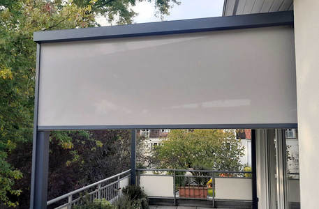 Leiner Pergola Sunrain-q- mit seitöicher Beschattung 4/5