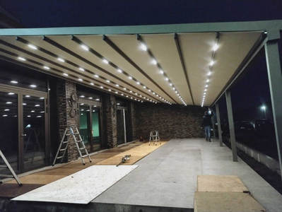 Leiner Pergola mit LED-Beleuchtung 1/3